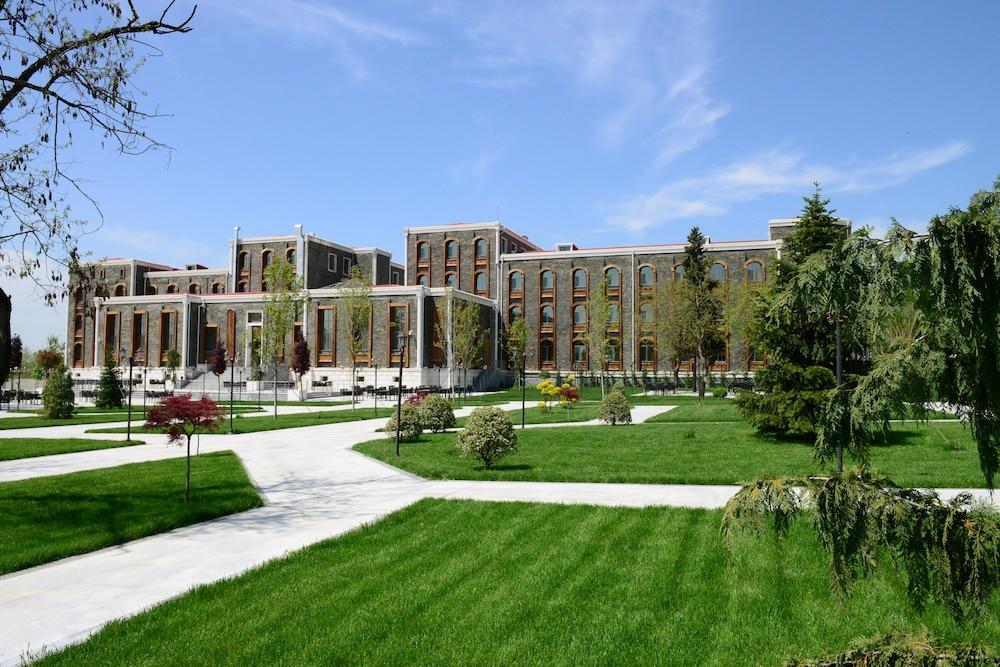 Qafqaz Karvansaray Hotel Gabala Exterior photo