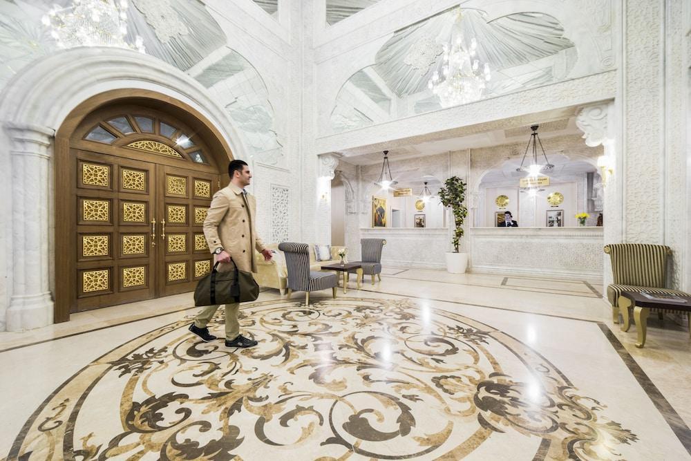 Qafqaz Karvansaray Hotel Gabala Exterior photo