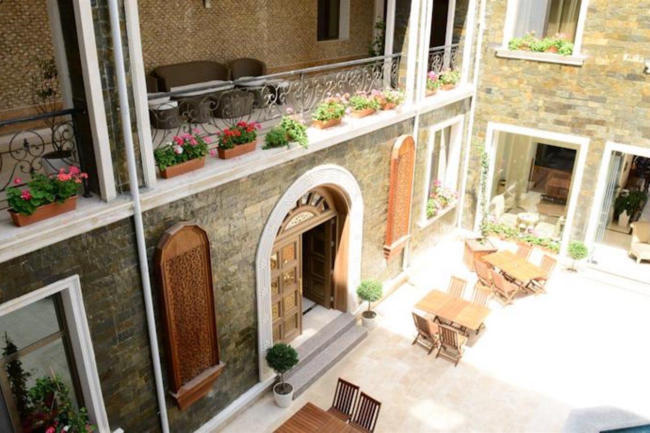 Qafqaz Karvansaray Hotel Gabala Exterior photo