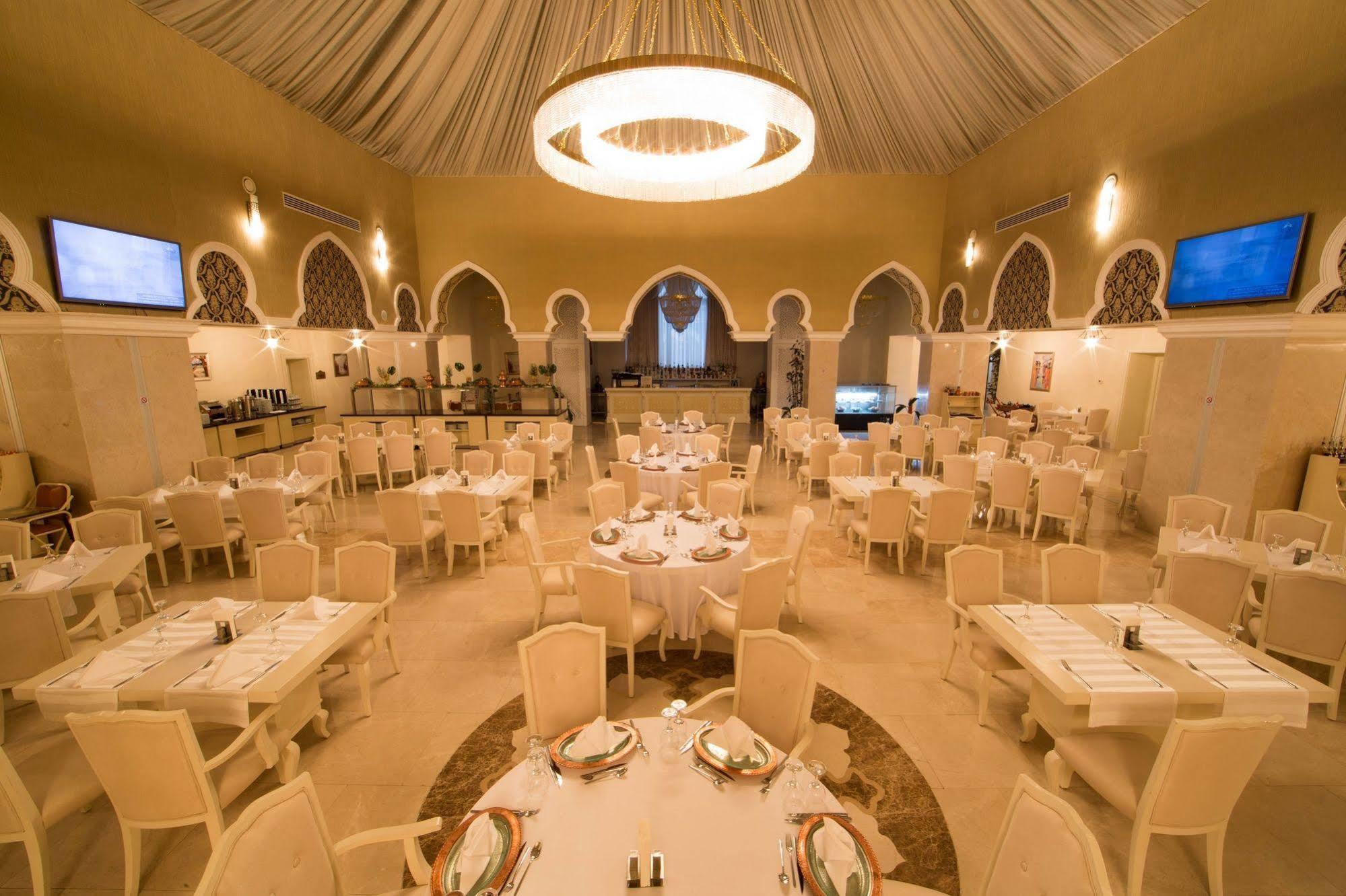 Qafqaz Karvansaray Hotel Gabala Exterior photo